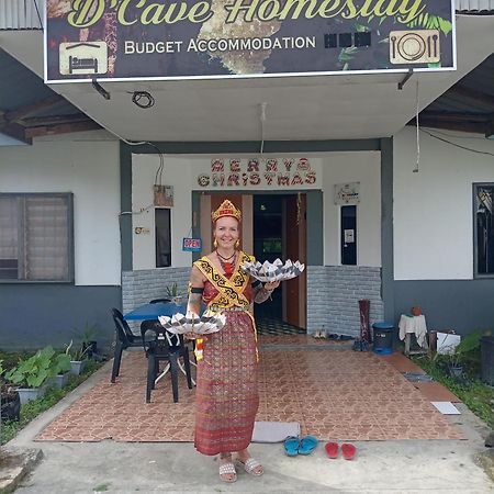 Mulu D Cave Homestay Exteriör bild