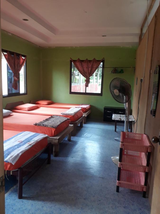Mulu D Cave Homestay Exteriör bild